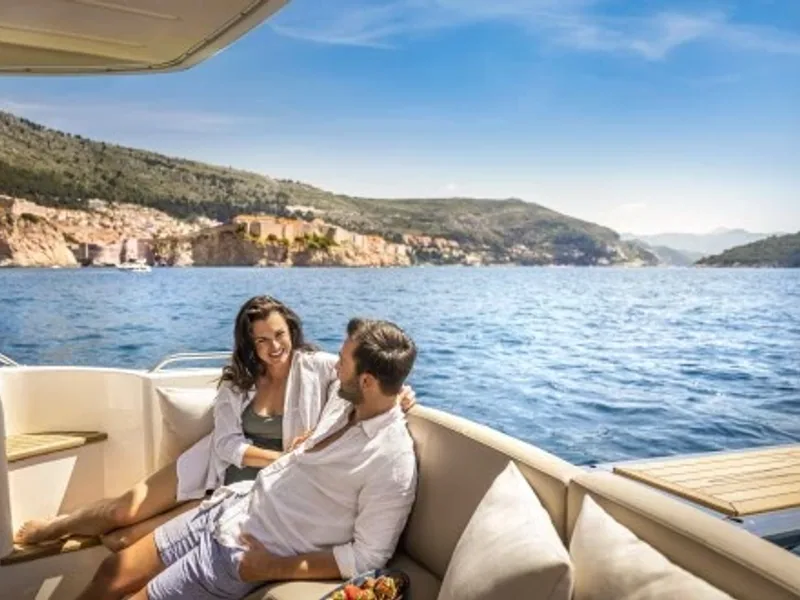Fairline Phantom 40 luxury yacht Dubrovnik 12 passengers